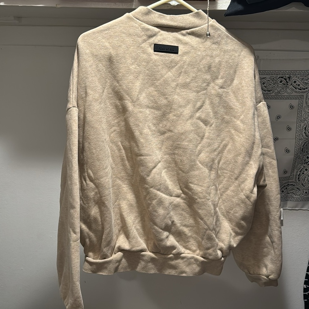 Fear of God Essentials Crewneck - Picture 2 of 6